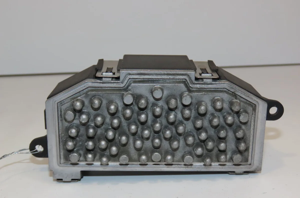 Resistance de chauffage Volkswagen TOURAN (1T3) 2.0 tdi (2010-2015) 5 portes occasion