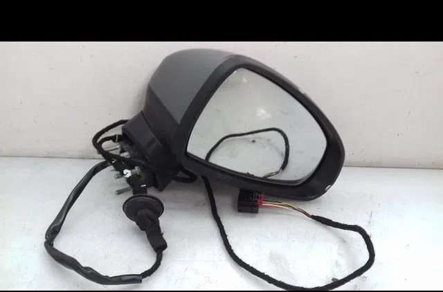 Retroviseur exterieur electrique droit Audi A1 (8X1, 8XK) 1.6 tdi (2011-2015) occasion