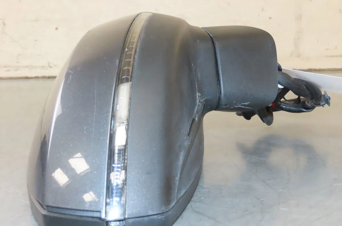Retroviseur exterieur electrique droit Audi A3 Sportback (8VA, 8VF) 1.6 tdi (2012) occasion