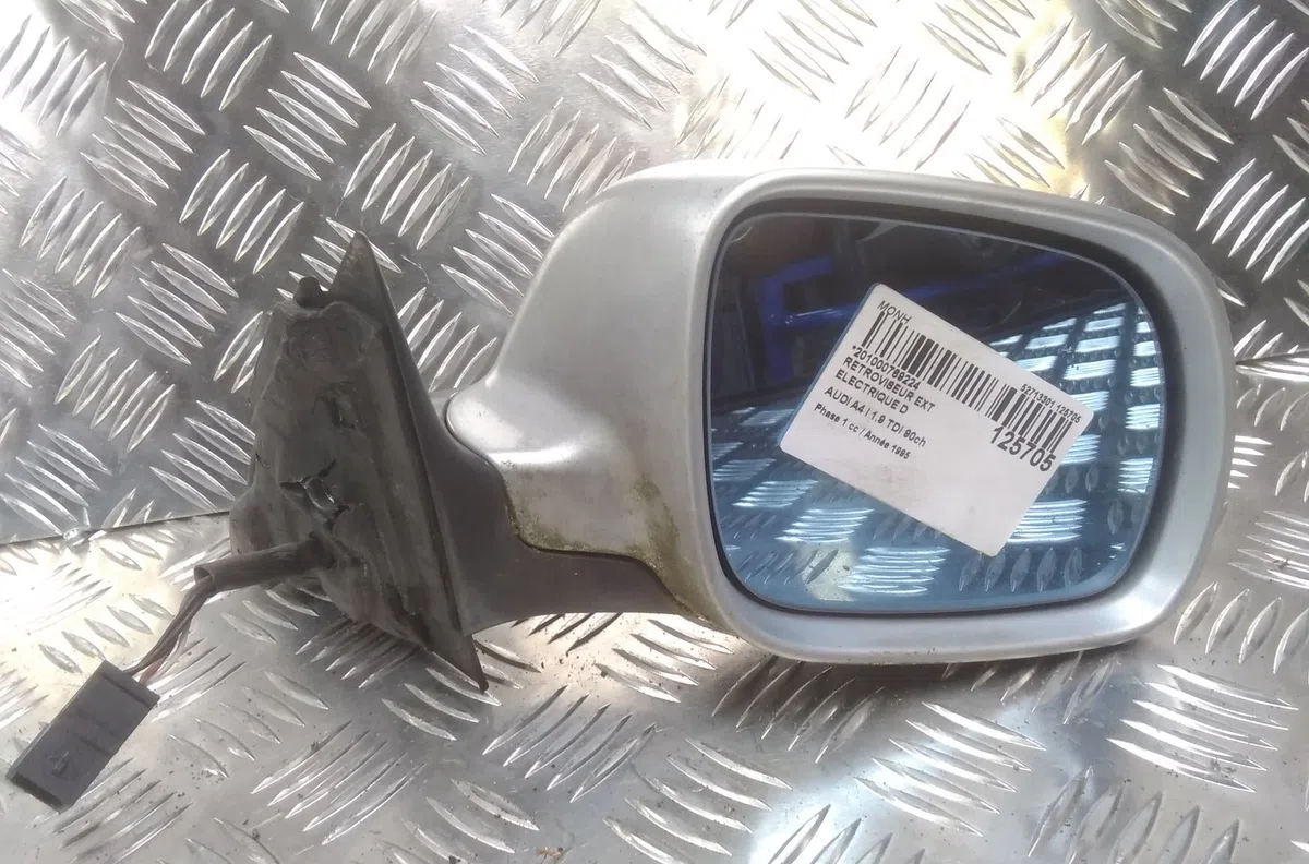 Retroviseur exterieur electrique droit Audi A4 B5 (8D2) 1.9 tdi (1995-2000) 4 portes occasion