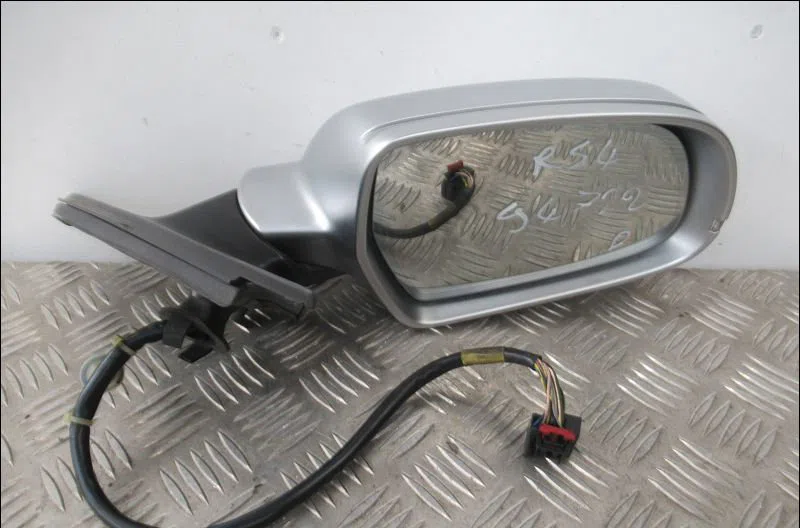 Retroviseur exterieur electrique droit Audi A4 B8 Avant (8K5) Rs4 quattro (2012-2015) occasion