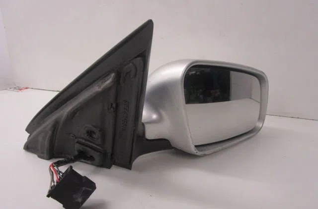 Retroviseur exterieur electrique droit Audi A6 C5 (4B2) 1.9 tdi (1997-2000) occasion