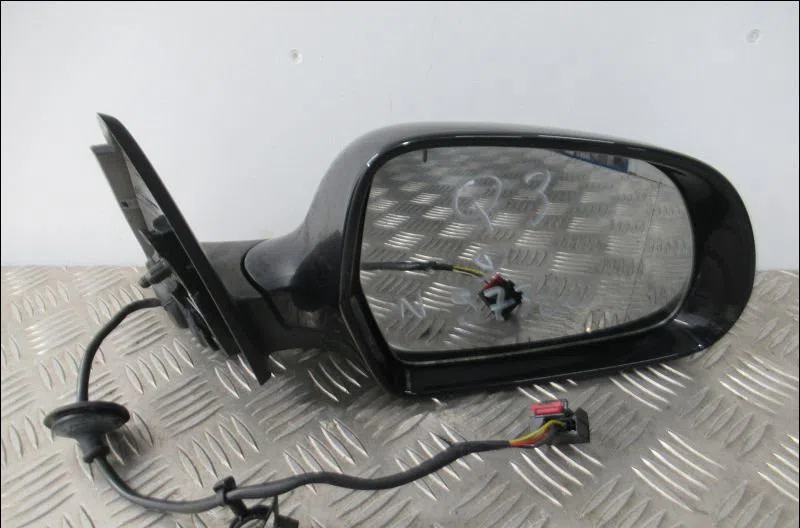 Retroviseur exterieur electrique droit Audi Q3 (8UB, 8UG) 2.0 tdi (2011-2018) occasion