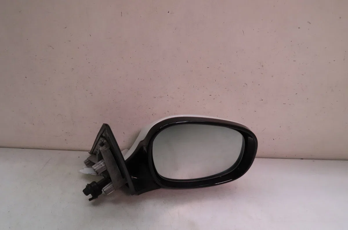 Retroviseur exterieur electrique droit Bmw 1 (E87) 118 d (2004-2007) 5 portes occasion
