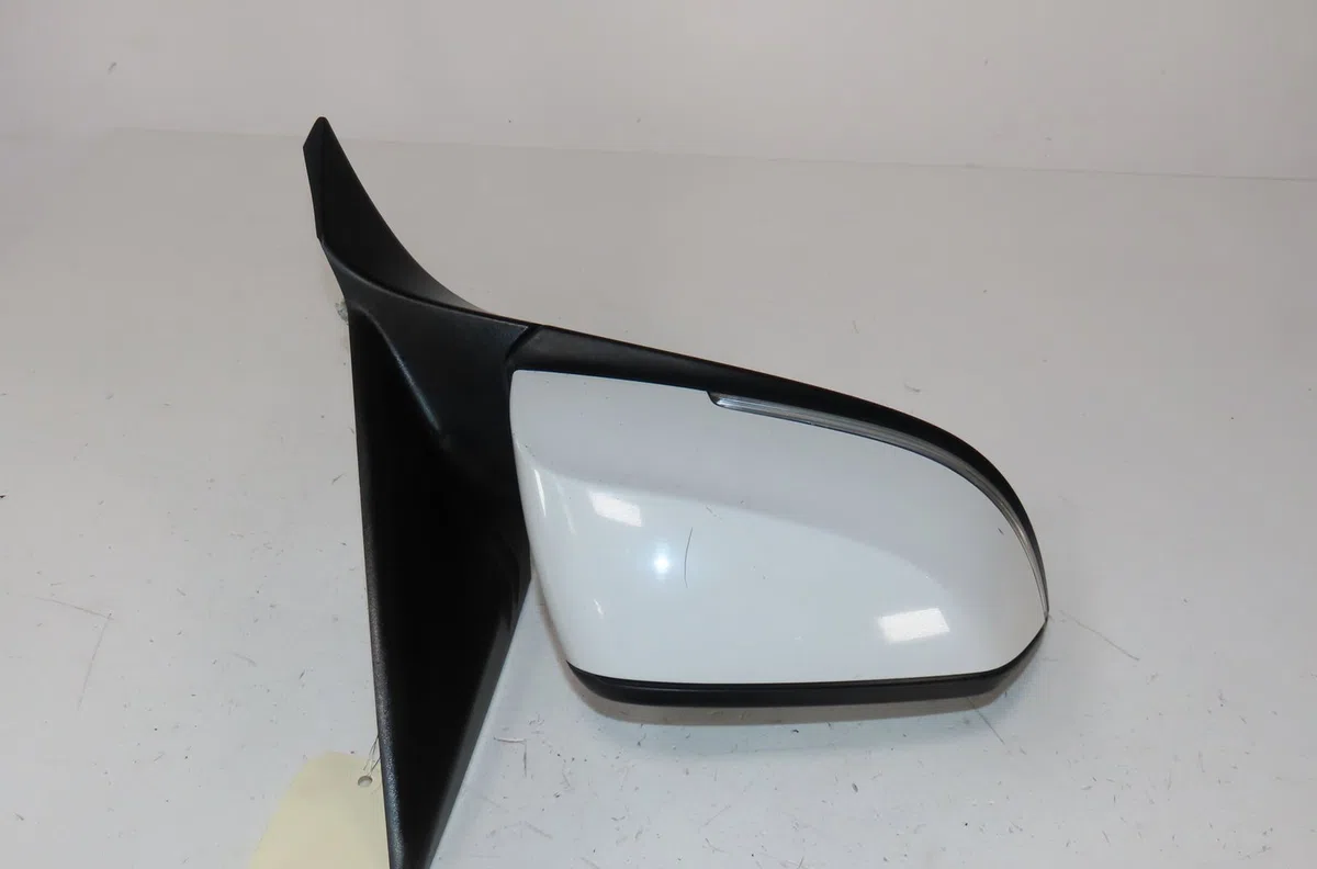 Retroviseur exterieur electrique droit Bmw 1 (F20) 118 d (2011-2015) occasion