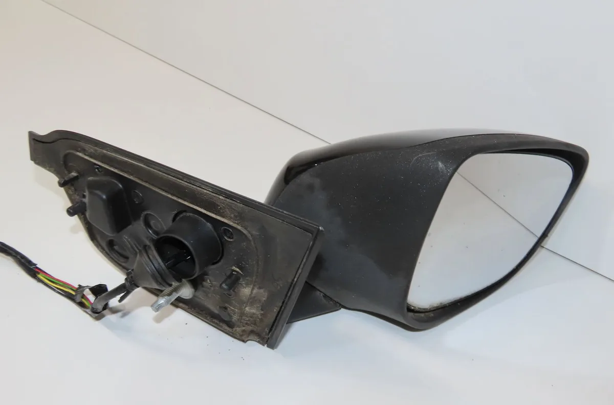 Retroviseur exterieur electrique droit Citroen C4 CACTUS 1.2 thp 110 (2014) occasion