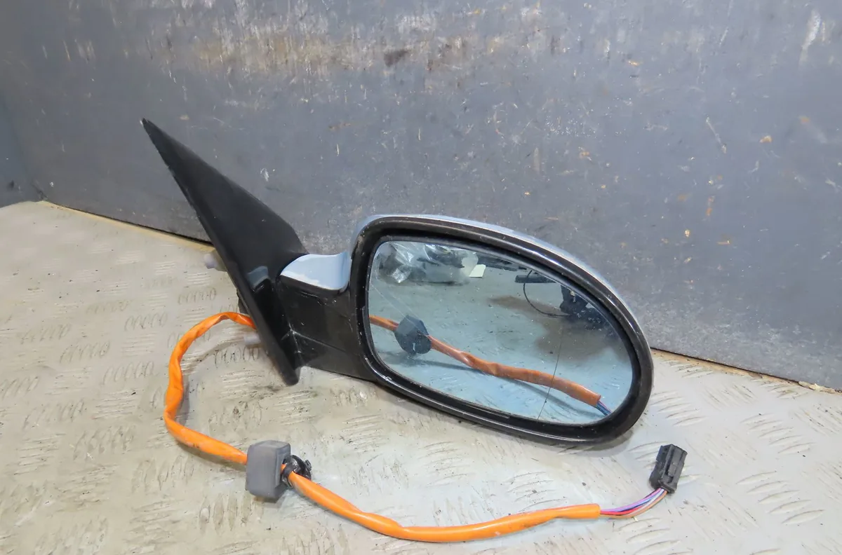 Retroviseur exterieur electrique droit Citroen C5 I (DC_) 2.2 hdi (dc4hxb, dc4hxe) (2001-2004) occasion