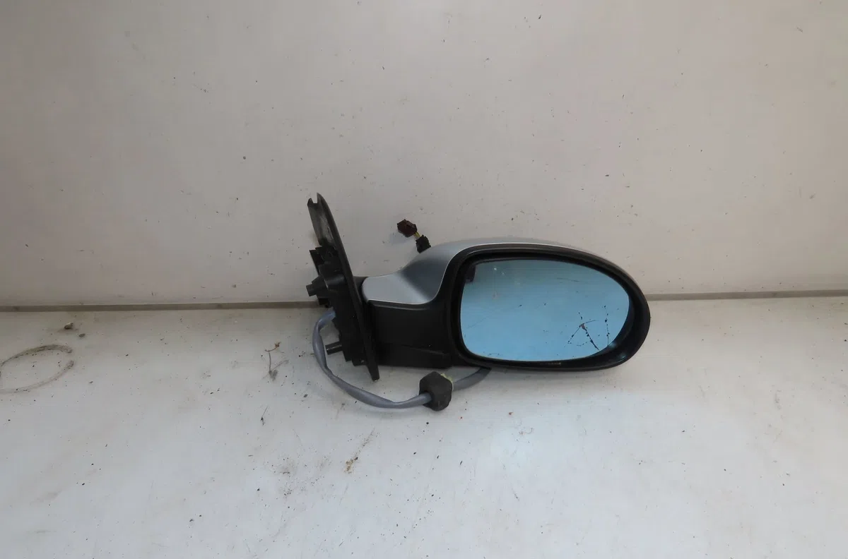Retroviseur exterieur electrique droit Citroen C5 II Break (RE_) 2.0 hdi (rerhrh) (2004) occasion