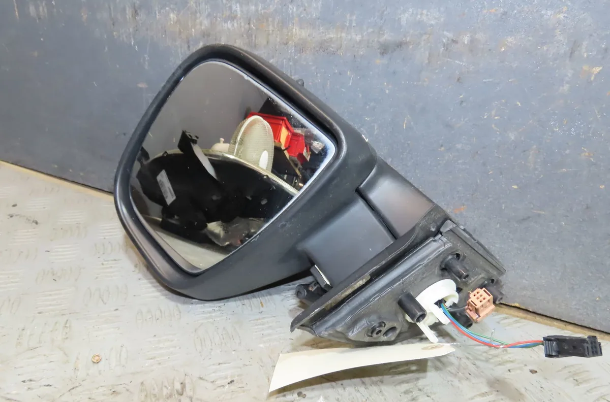 Retroviseur exterieur electrique droit Ford C-MAX II (DXA-CB7, DXA-CEU) 1.6 tdci (2010-2019) 5 portes occasion