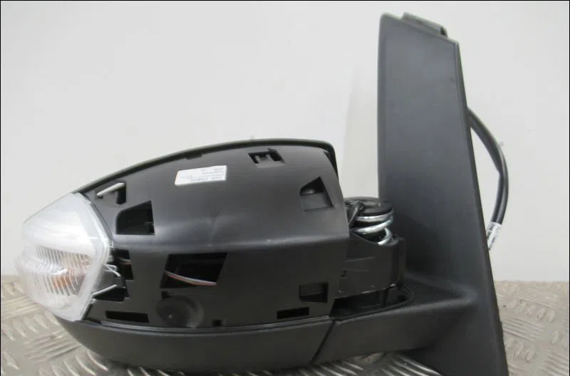 Retroviseur exterieur electrique droit Ford C-MAX II (DXA-CB7, DXA-CEU) 1.6 tdci (2010-2019) occasion