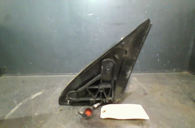 Retroviseur exterieur electrique droit Ford FOCUS I (DAW, DBW) 1.8 turbo di - tddi (1998-2004) occasion
