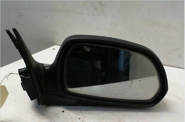 Retroviseur exterieur electrique droit HYUNDAI ELANTRA I Phase 1 10-2000--07-2006 2.0 CDRI occasion