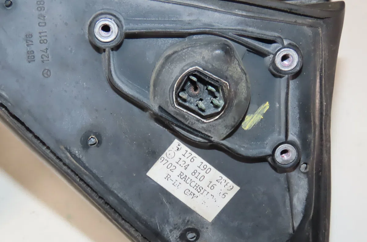 Retroviseur exterieur electrique droit Mercedes-benz 124 A trois volumes (W124) 230 e cat (124.023) (1989-1993) occasion