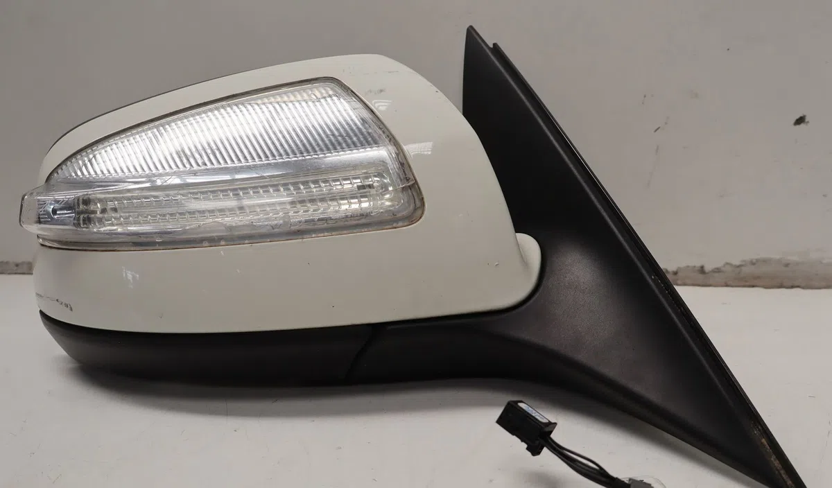 Retroviseur exterieur electrique droit Mercedes-benz CLASSE C T-Model (S204) C 220 cdi (204.208) (2007-2008) occasion