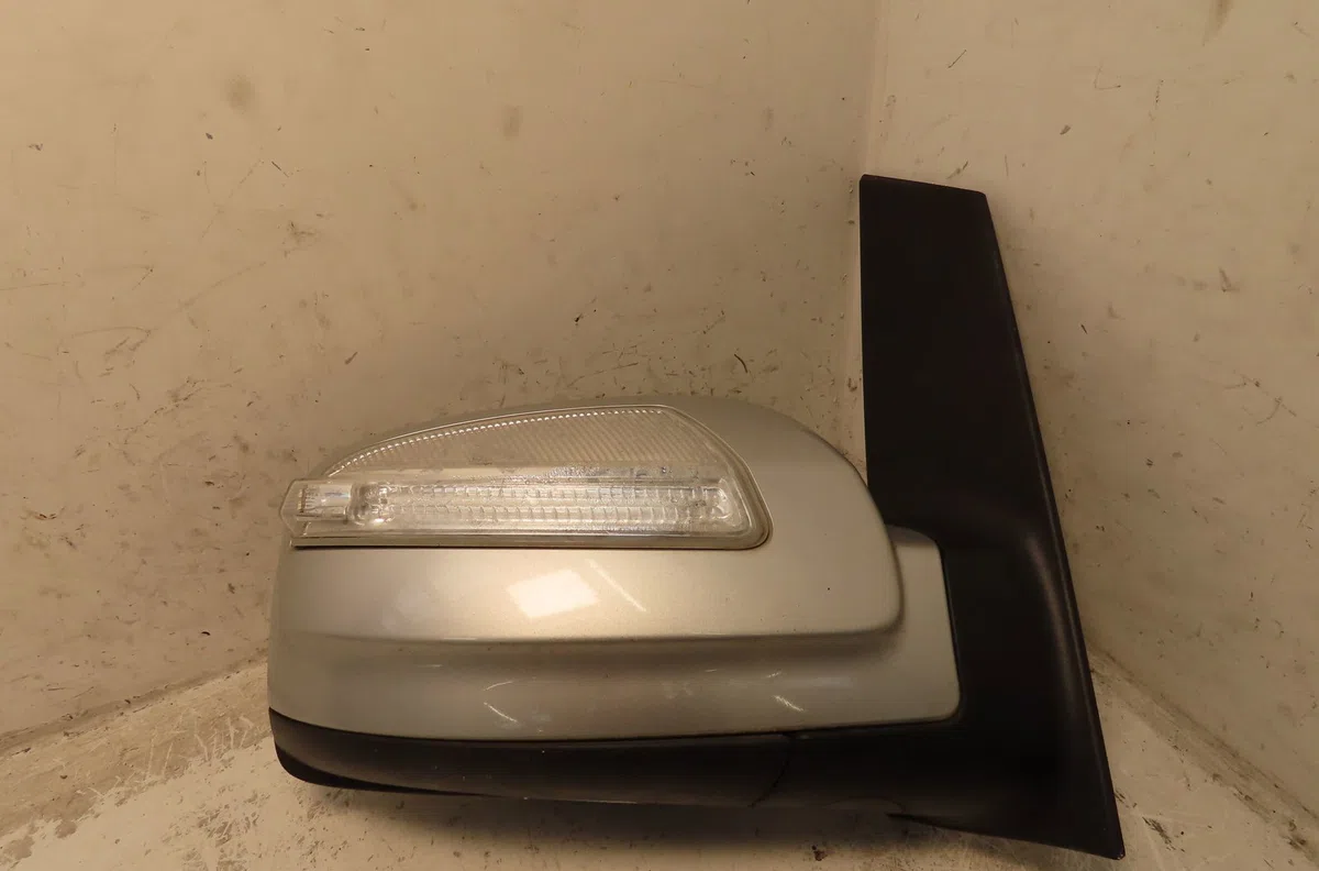 Retroviseur exterieur electrique droit Mercedes-benz VIANO (W639) Cdi 2.2 4-matic (639.711, 639.713, 639.811, 639.813,..
