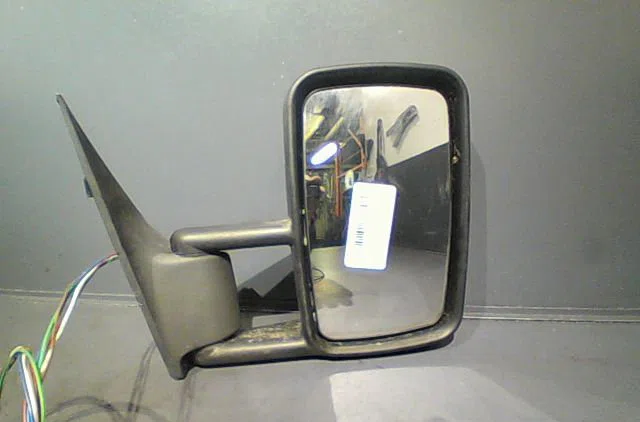 Retroviseur exterieur electrique droit MERCEDES SPRINTER 2002 occasion