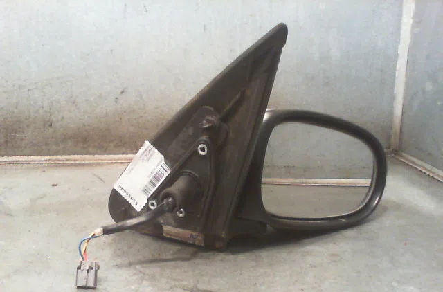 Retroviseur exterieur electrique droit NISSAN ALMERA 2002 occasion