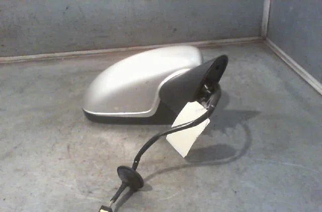 Retroviseur exterieur electrique droit OPEL CORSA 2011 occasion