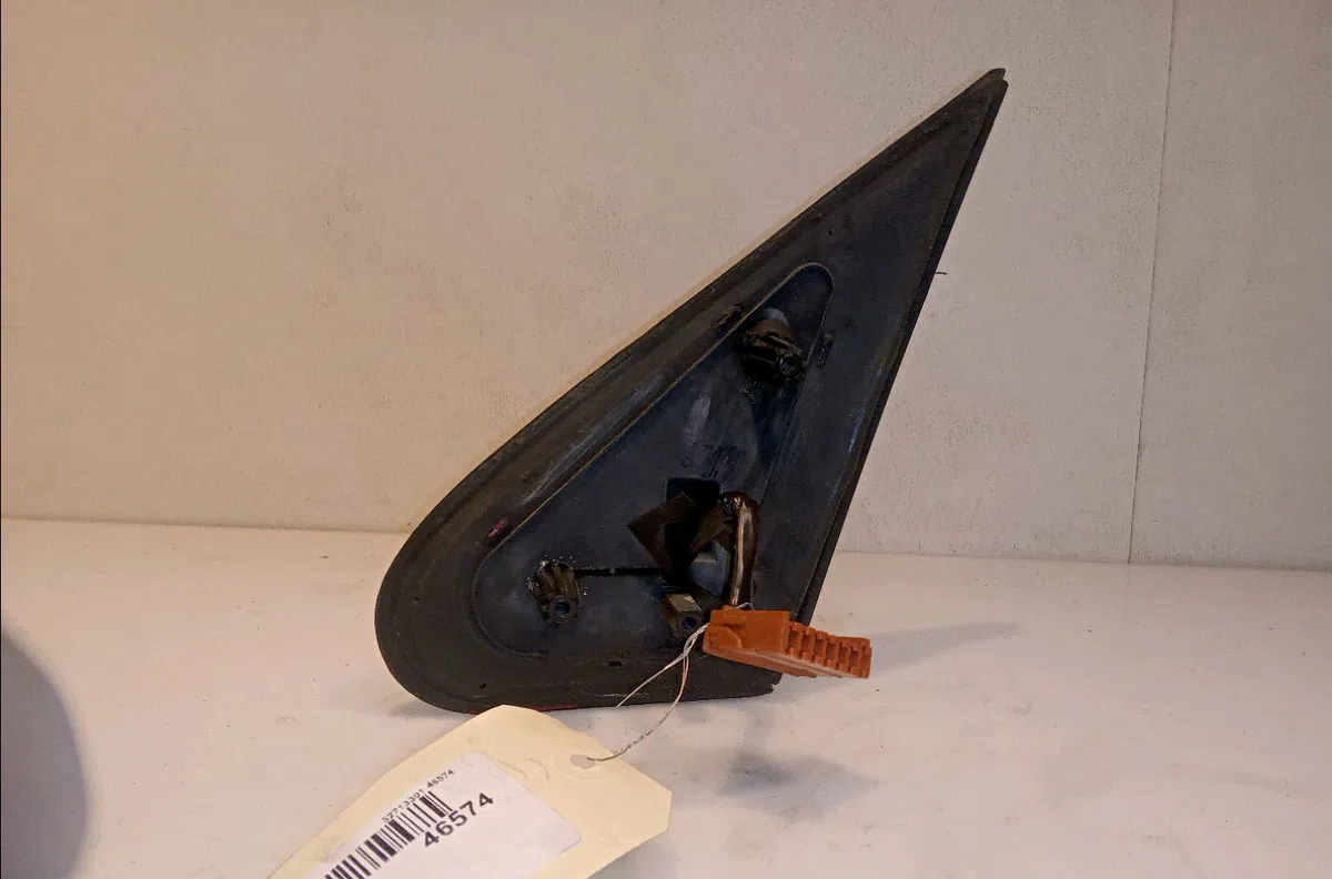 Retroviseur exterieur electrique droit Peugeot 306 3-5 portes (7A, 7C, N3, N5) 1.9 dt (1993-2001) occasion
