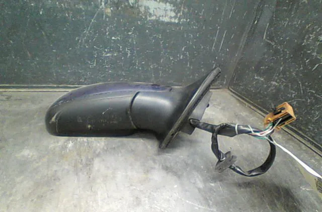 Retroviseur exterieur electrique droit Peugeot 407 (6D_) 3.0 (6dxfvj) (2004-2010) occasion