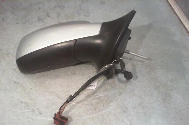 Retroviseur exterieur electrique droit PEUGEOT 407 Phase 1 04-2004--07-2008 occasion