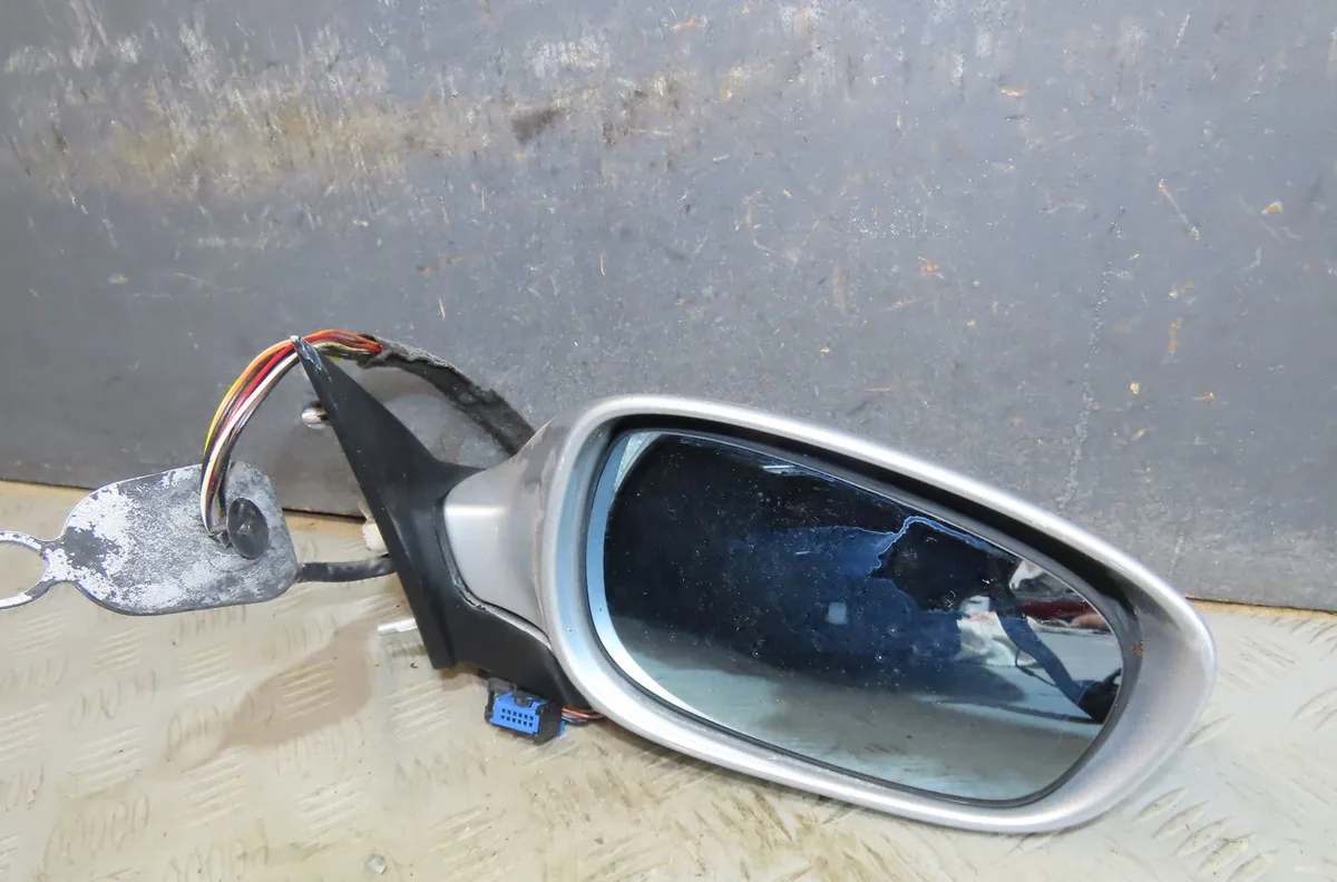 Retroviseur exterieur electrique droit Peugeot 607 (9D, 9U) 2.2 hdi (2000-2006) occasion