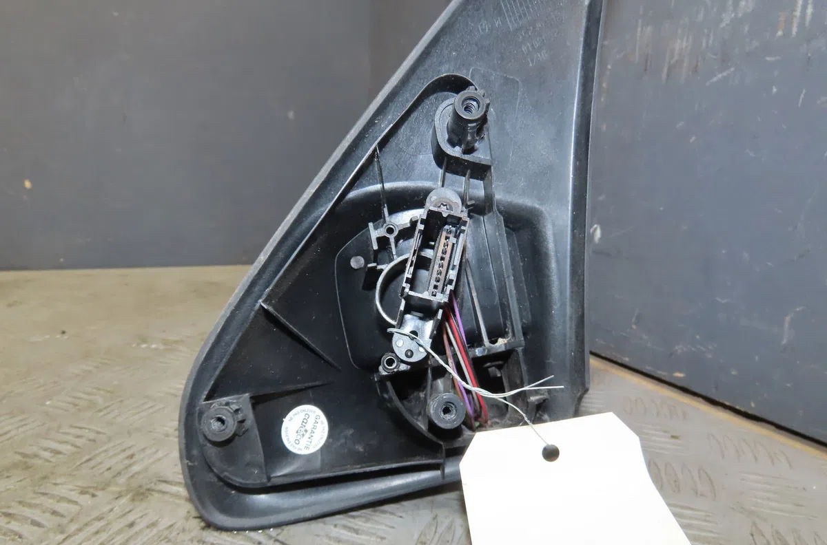 Retroviseur exterieur electrique droit Renault CLIO II (BB_, CB_) 1.2 (bb0a, bb0f, bb10, bb1k, bb28, bb2d, bb2h, cb0a,..