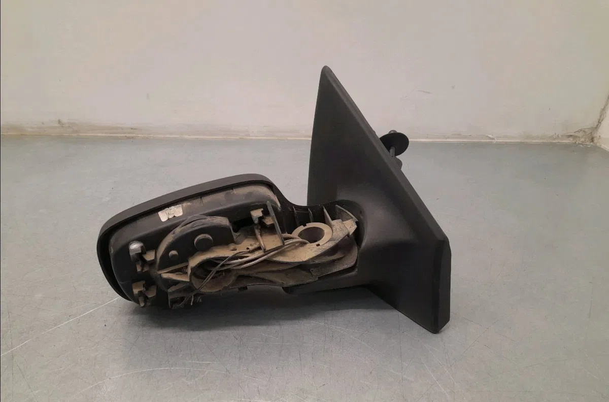 Retroviseur exterieur electrique droit Renault CLIO III (BR0-1, CR0-1) 1.5 dci (br17, cr17) (2005-2012) 5 portes occasio