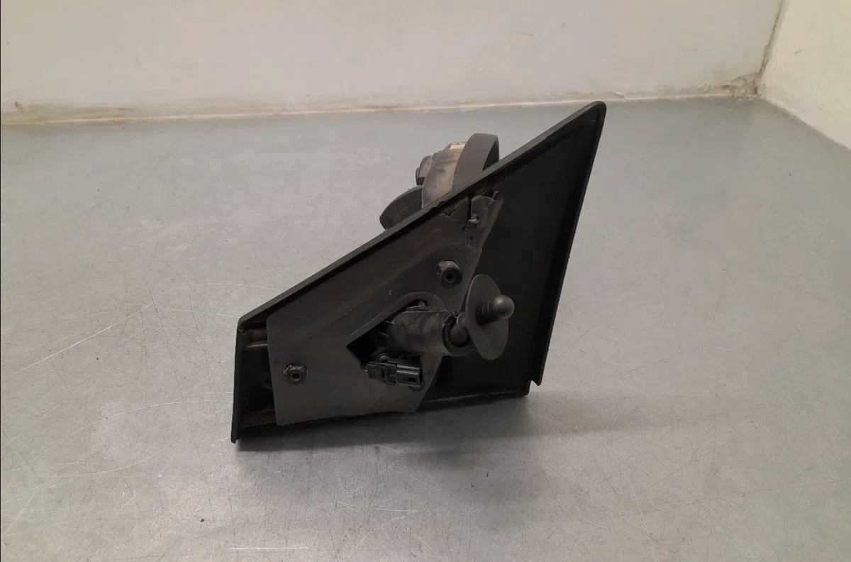 Retroviseur exterieur electrique droit Renault CLIO III (BR0-1, CR0-1) 1.5 dci (br17, cr17) (2005-2012) 5 portes occasio