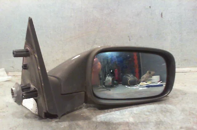 Retroviseur exterieur electrique droit RENAULT LAGUNA II Phase 1 11-2000--03-2005 occasion