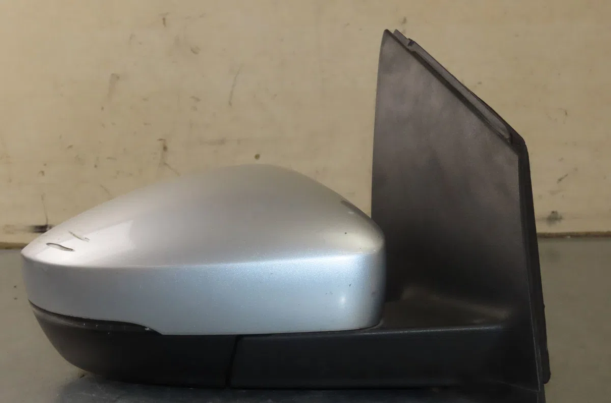 Retroviseur exterieur electrique droit RENAULT MEGANE III 2010 occasion