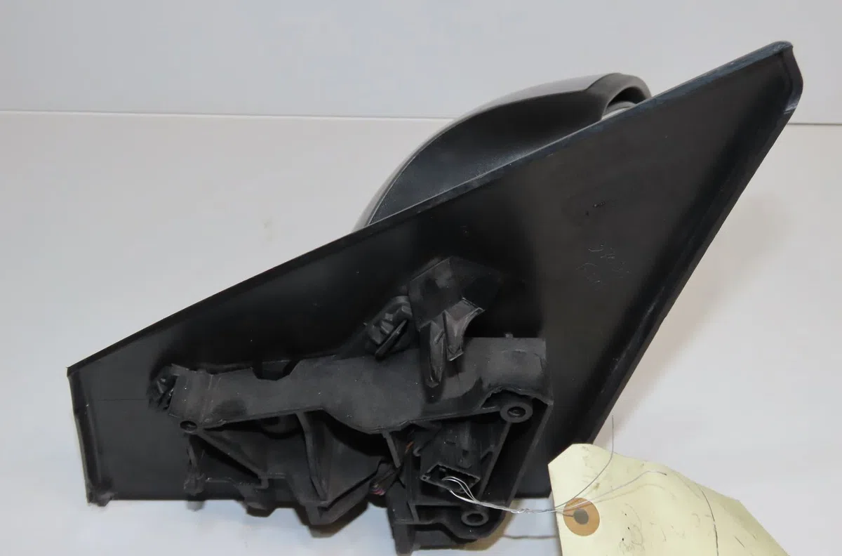 Retroviseur exterieur electrique droit Renault MEGANE III 3-5 portes (BZ0-1_, B3_) 1.5 dci (bz0c) (2008-2015) 5 portes o