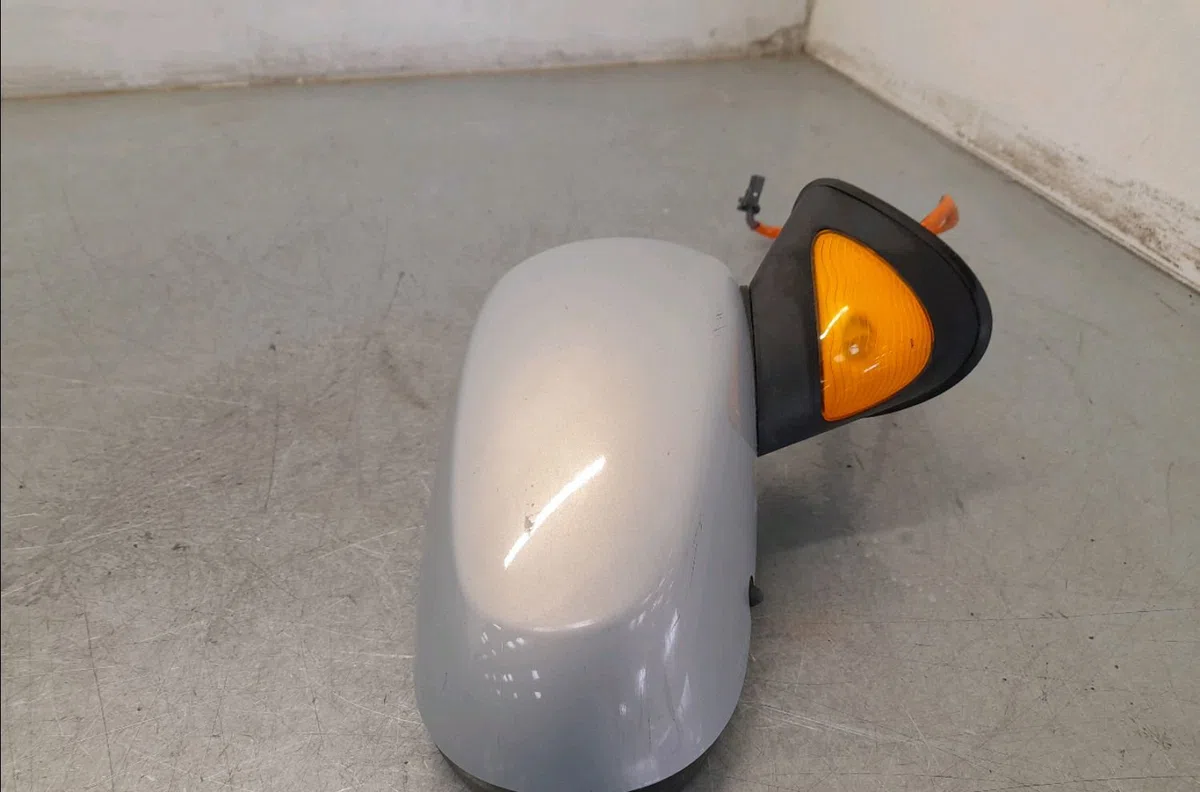 Retroviseur exterieur electrique droit Renault MODUS - GRAND MODUS (F-JP0_) 1.5 dci (fp0g, jp0g) (2004) occasion