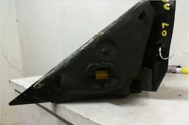 Retroviseur exterieur electrique droit RENAULT SCENIC II Phase 1 03-2004--09-2006 1.6i 16v occasion