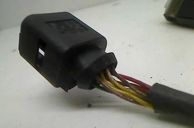 Retroviseur exterieur electrique droit Seat LEON (5F1) 2.0 tdi (2012-2020) 5 portes occasion