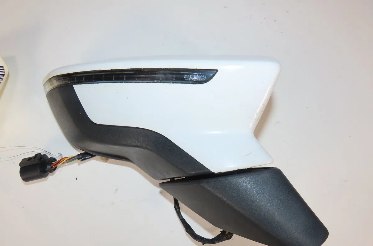 Retroviseur exterieur electrique droit SEAT LEON III occasion