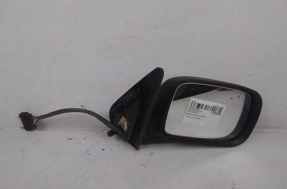 Retroviseur exterieur electrique droit SKODA FELICIA 2000 occasion