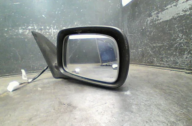 Retroviseur exterieur electrique droit TOYOTA AVENSIS II phase 1 05-2003--08-2006 occasion