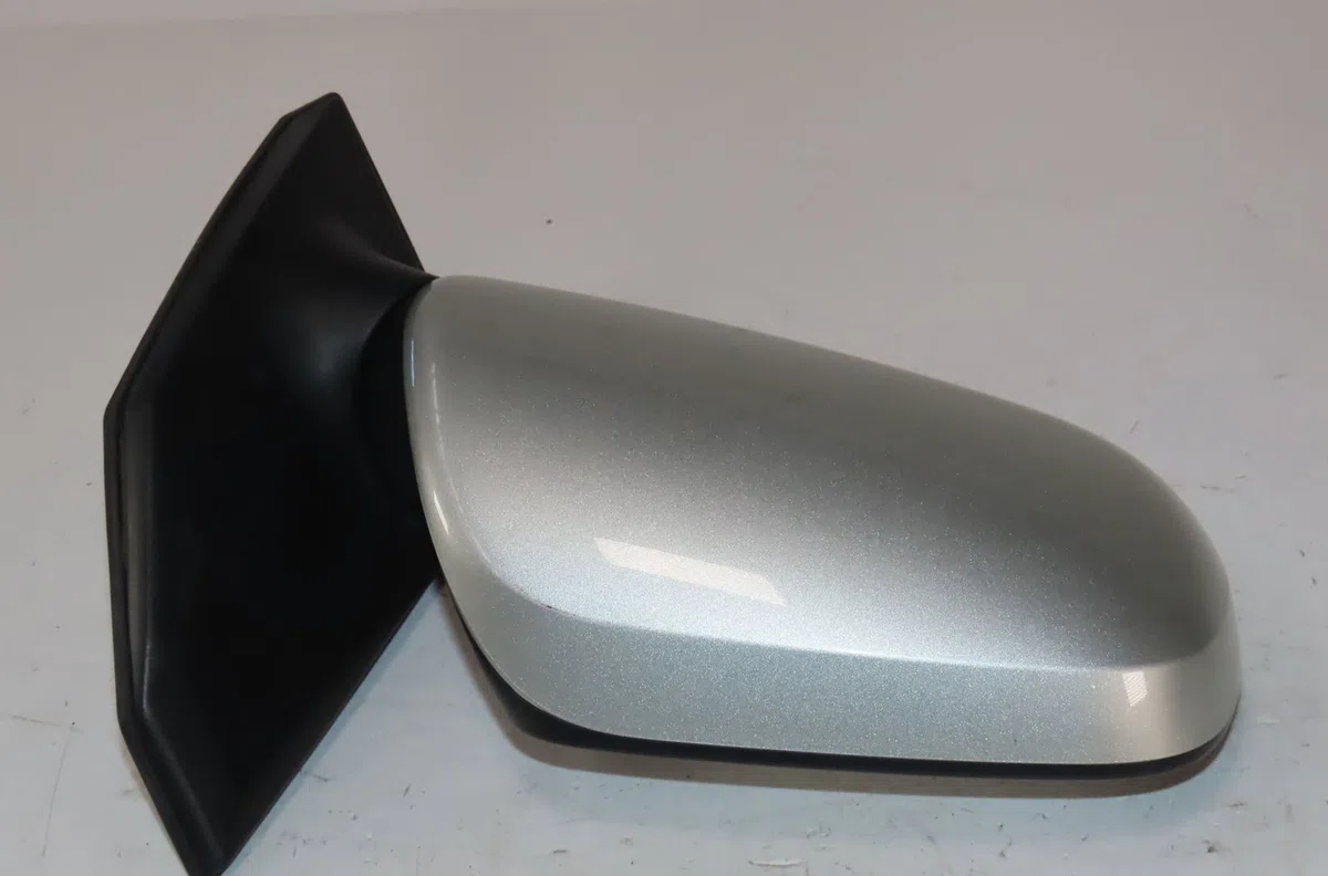 Retroviseur exterieur electrique droit Toyota COROLLA Break (_E12_) 1.4 d4-d (nde120_) (2004-2007) occasion