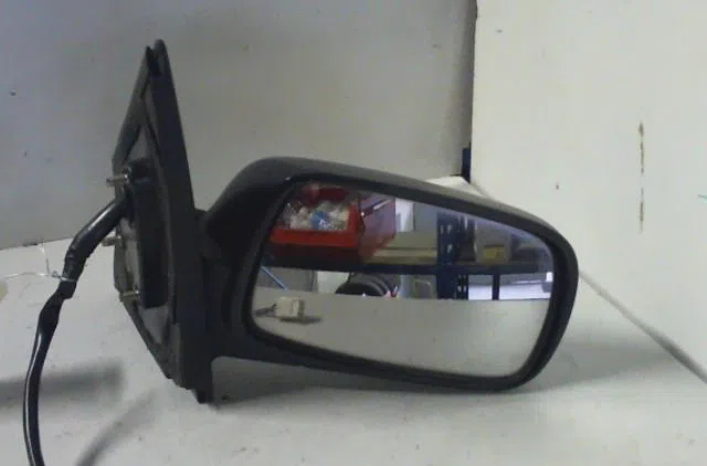 Retroviseur exterieur electrique droit TOYOTA YARIS 2000 occasion