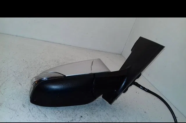 Retroviseur exterieur electrique droit Toyota YARIS (_P13_) 1.4 d (nlp130_) (2011) occasion