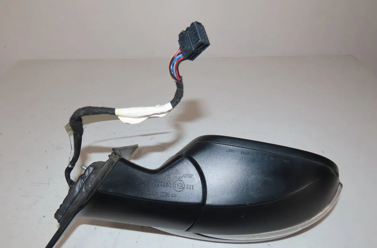 Retroviseur exterieur electrique droit Volkswagen BEETLE Décapotable (5C7, 5C8) 2.0 tsi (2012-2019) occasion