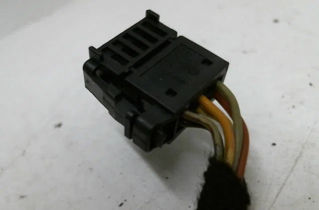 Retroviseur exterieur electrique droit VOLKSWAGEN POLO occasion
