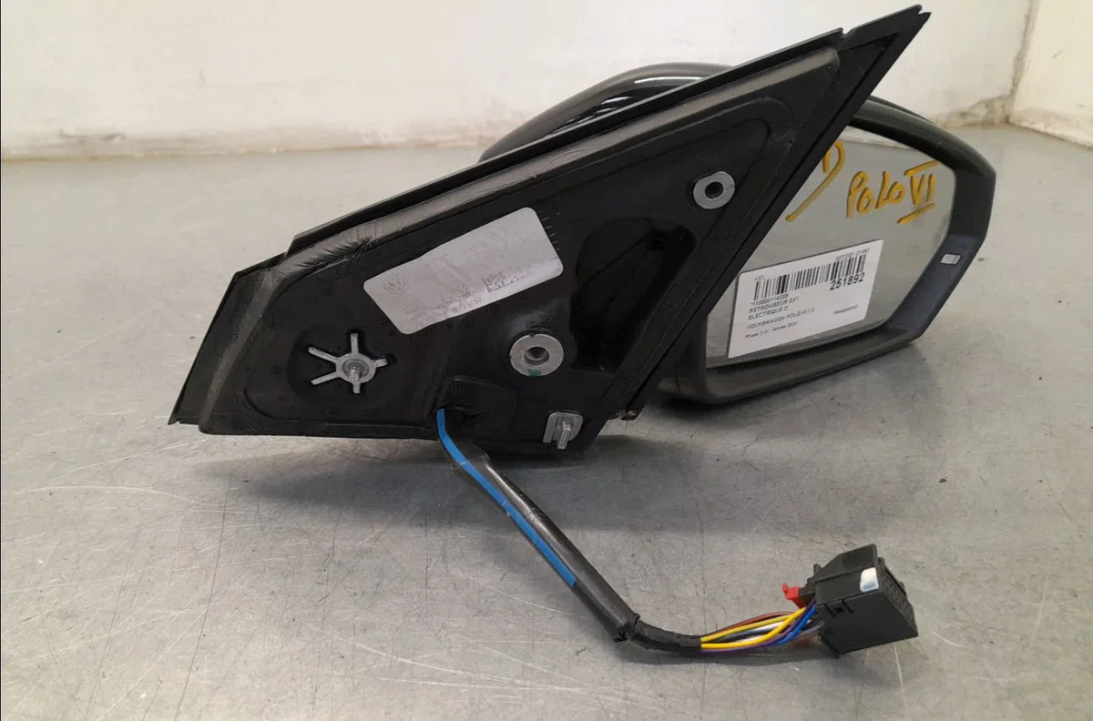Retroviseur exterieur electrique droit Volkswagen POLO VI (AW1, BZ1, AE1) 1.0 tsi (2017) occasion