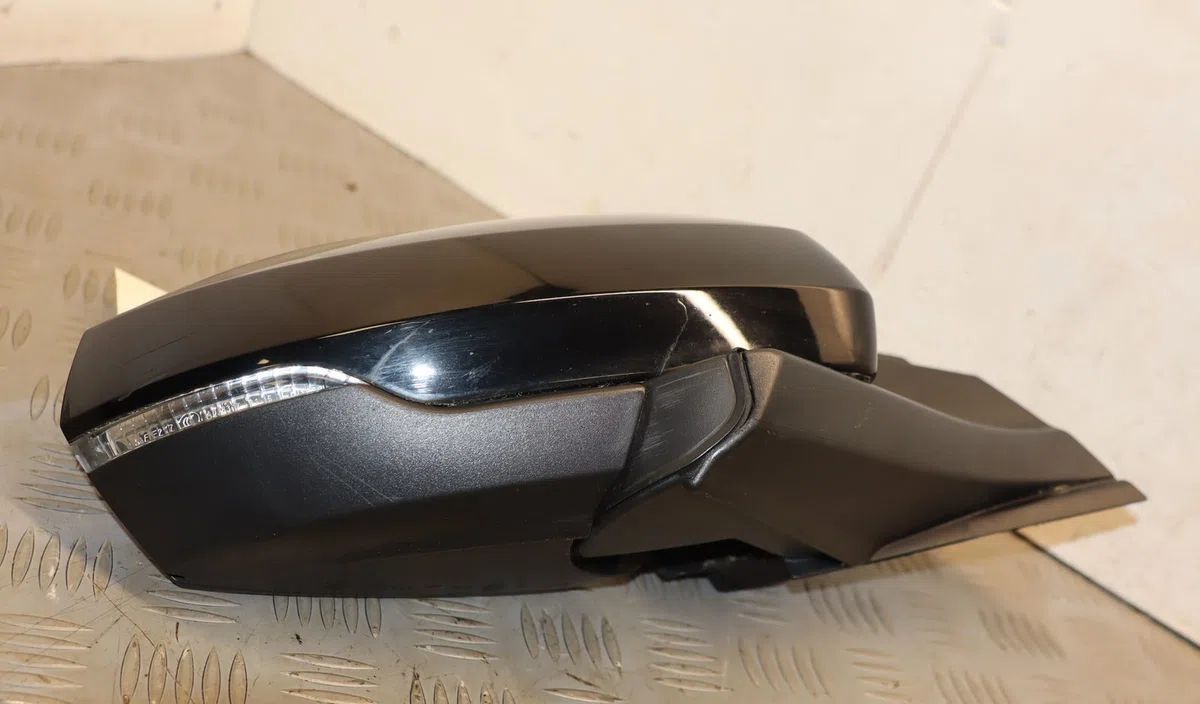 Retroviseur exterieur electrique droit Volkswagen POLO VI (AW1, BZ1, AE1) 1.6 tdi (2017-2019) occasion