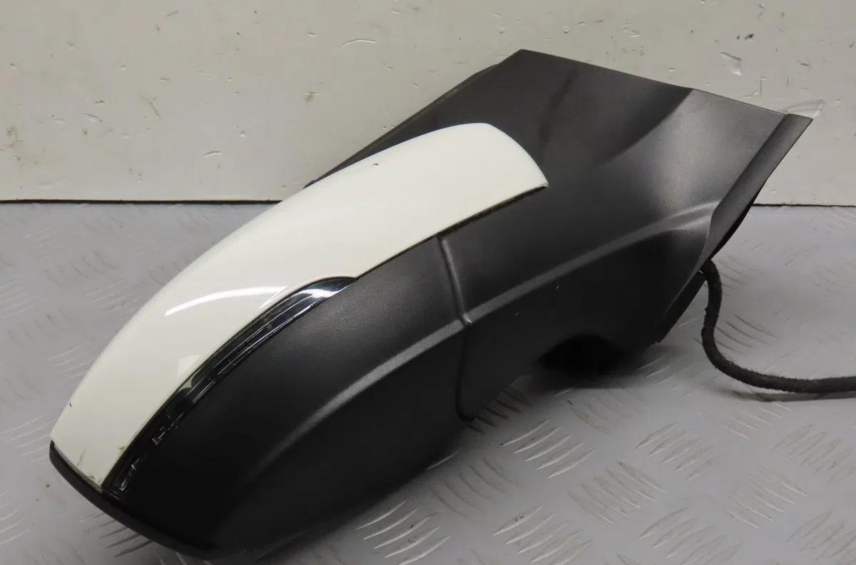 Retroviseur exterieur electrique droit VOLKSWAGEN UP occasion
