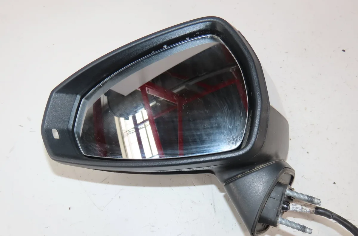 Retroviseur exterieur electrique gauche Audi A3 Sportback (8VA, 8VF) 2.0 tdi (2012-2020) 5 portes occasion