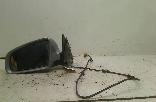 Retroviseur exterieur electrique gauche Audi A4 B6 (8E2) 1.9 tdi (2000-2004) 4 portes occasion