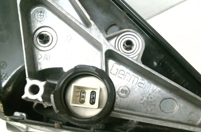 Retroviseur exterieur electrique gauche Bmw 1 (E87) 118 d (2004-2007) 5 portes occasion