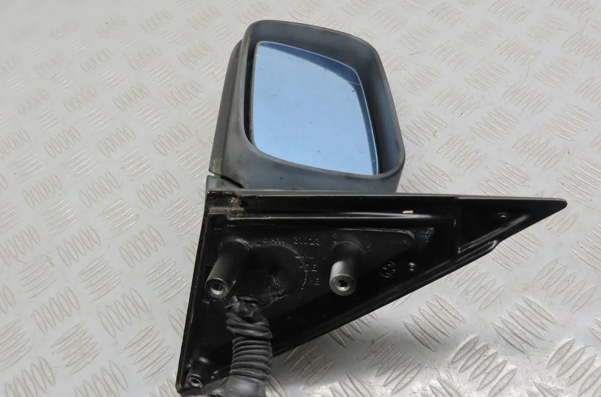 Retroviseur exterieur electrique gauche Bmw 5 (E39) 525 i (2000-2003) occasion